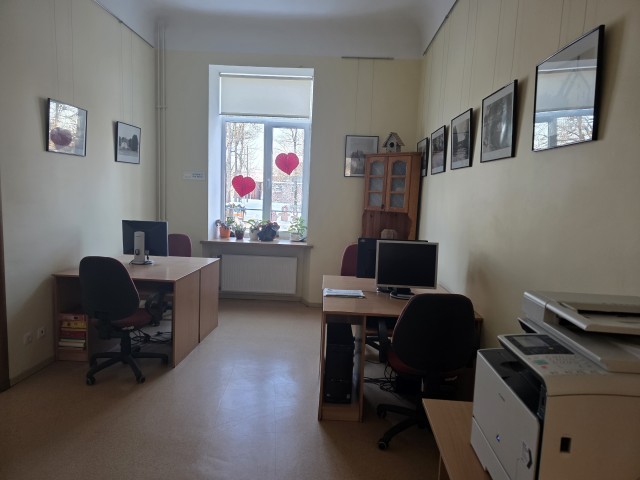 Strazdes bibliotēka